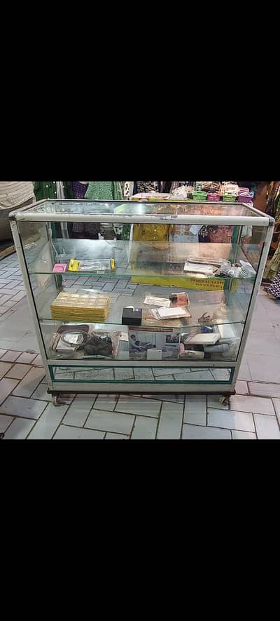 aluminum counter
