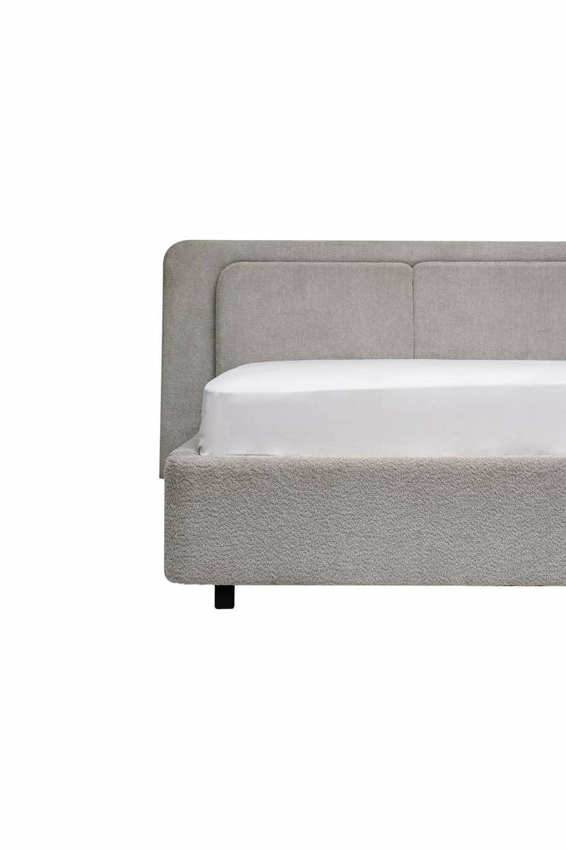 modern bed 1