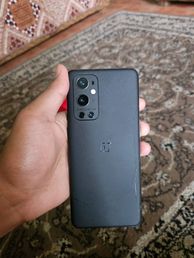 One Plus 9 Pro 4