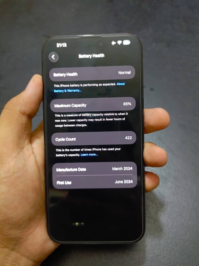 Apple iPhone 15 Pro Max 3