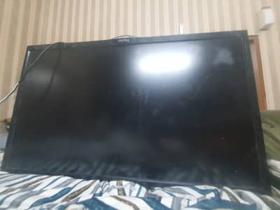 Haier LCD 32 inches for sale