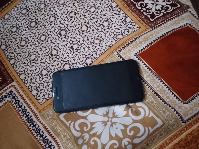 Apple iPhone 7 2