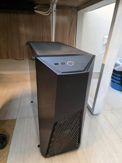 Gaming PC for Sale: Core i5 10th Gen / RTX 2060