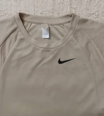Nike gym sports tshirts shirts