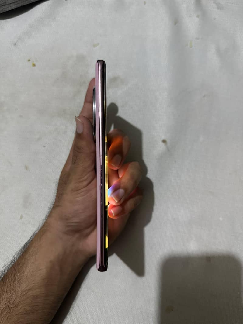 Infinix Zero 40 4