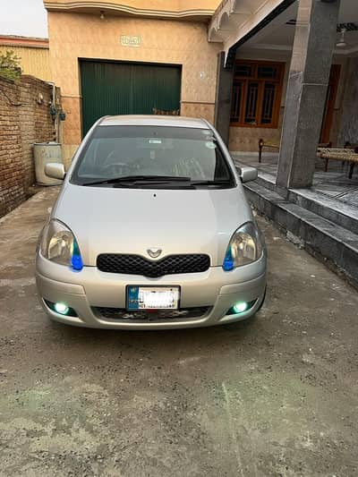 Toyota Vitz 2003