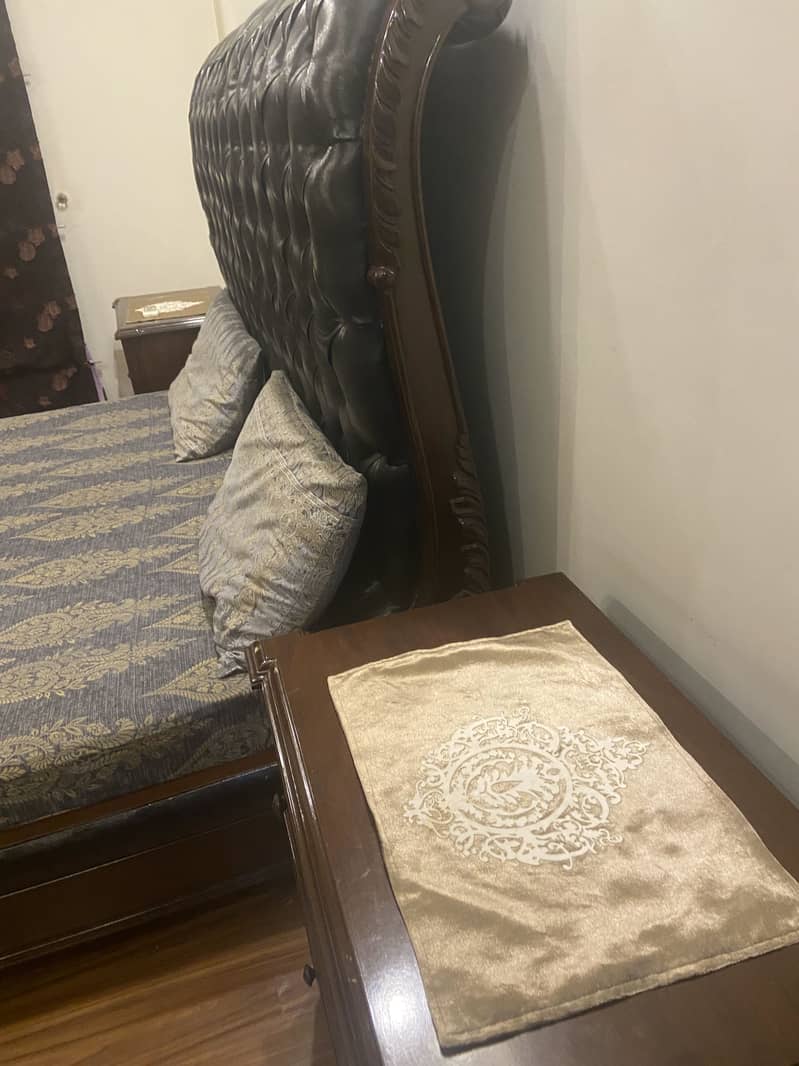 bedset side table dressing table 7