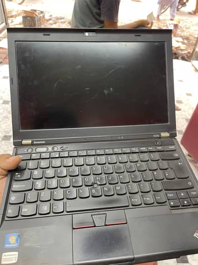 Lenovo x230 8 gb ram 250 gb hard