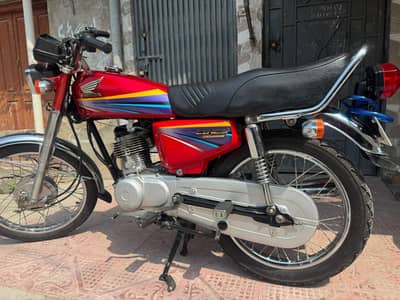 2010 model 125 total genuine condition