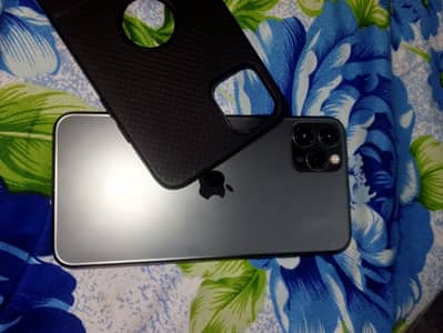 Apple iPhone 11 Pro Max 256 gb bettery health 85