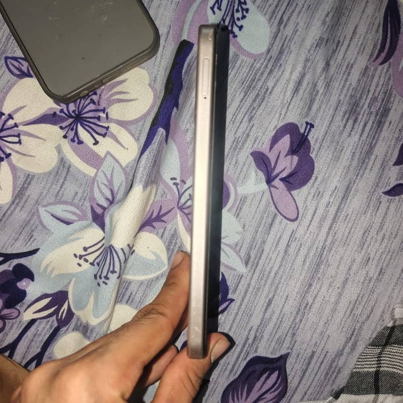 OPPO A6 1