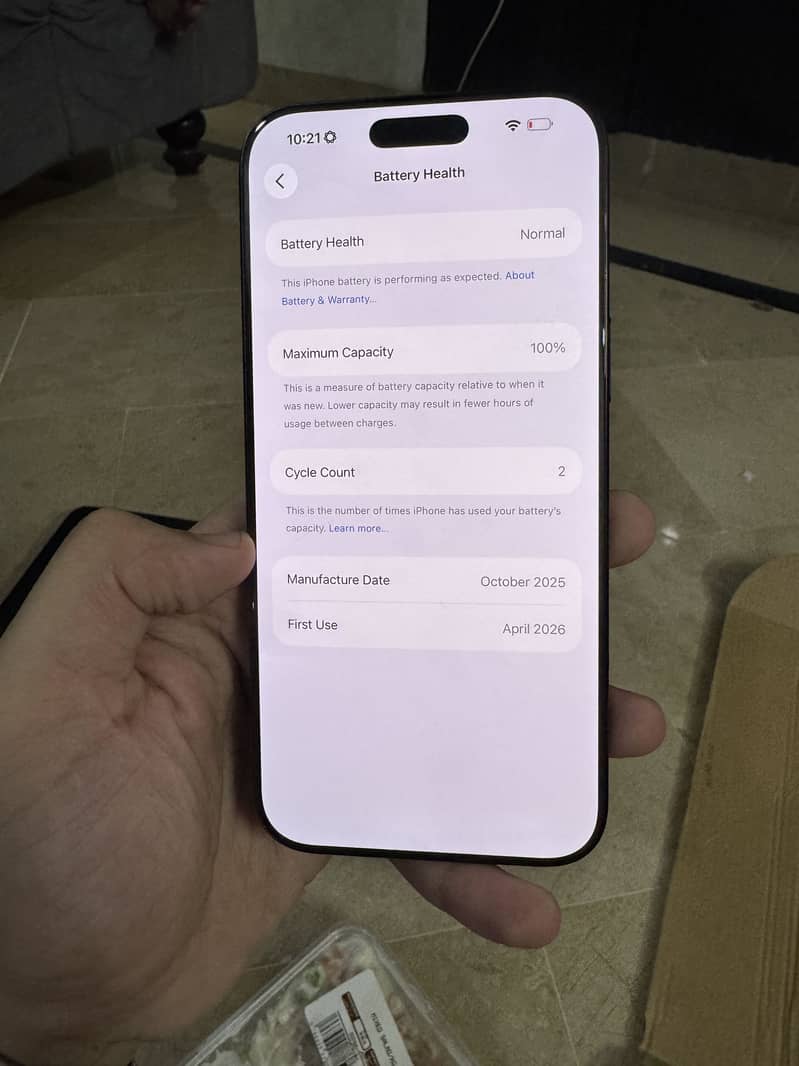 Apple iPhone 16 Pro Max 1