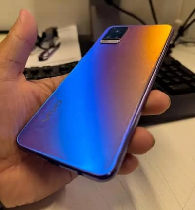 Vivo V20