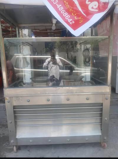COUNTER AND STALL FOR URGENT SALE