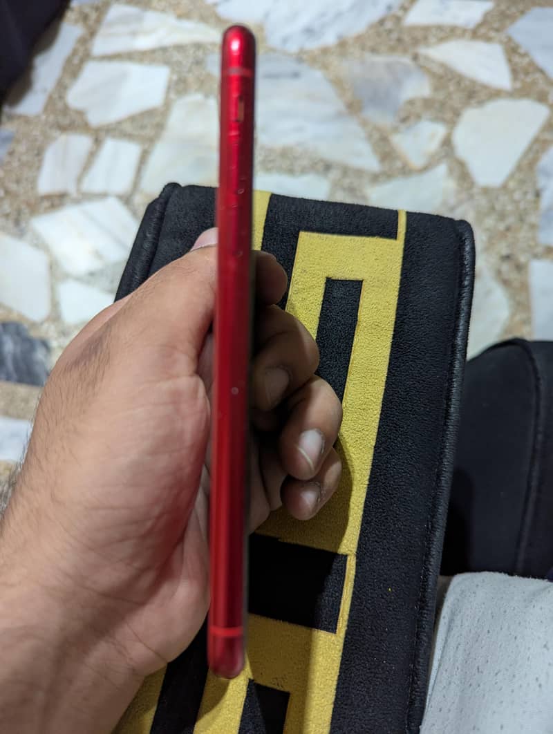 Apple iPhone 11 1