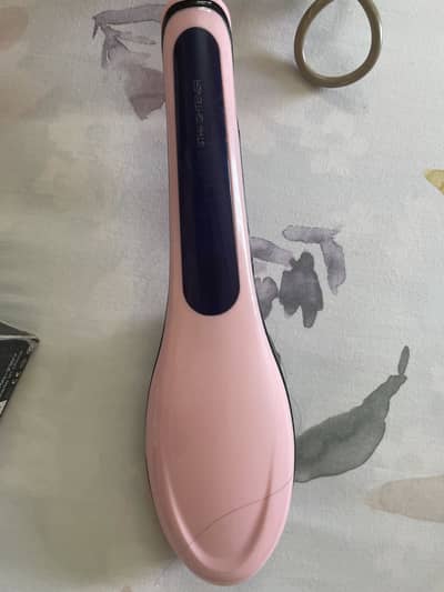 Hair straightener