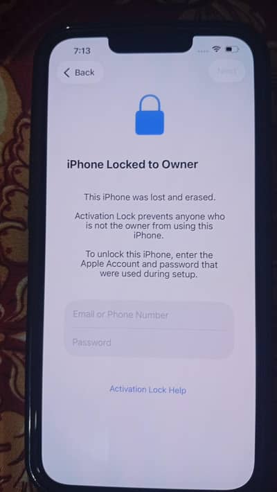 Apple iPhone 14