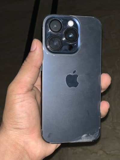iPhone 15pro 128gb dot on screen