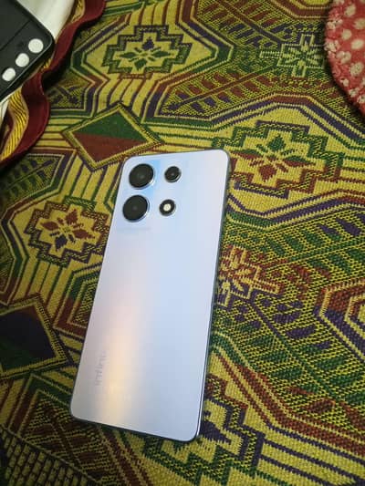 Infinix Note 30