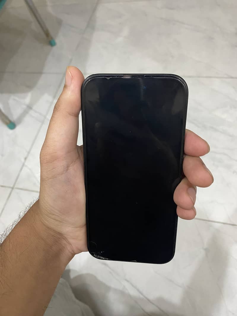 Apple iPhone 15 2