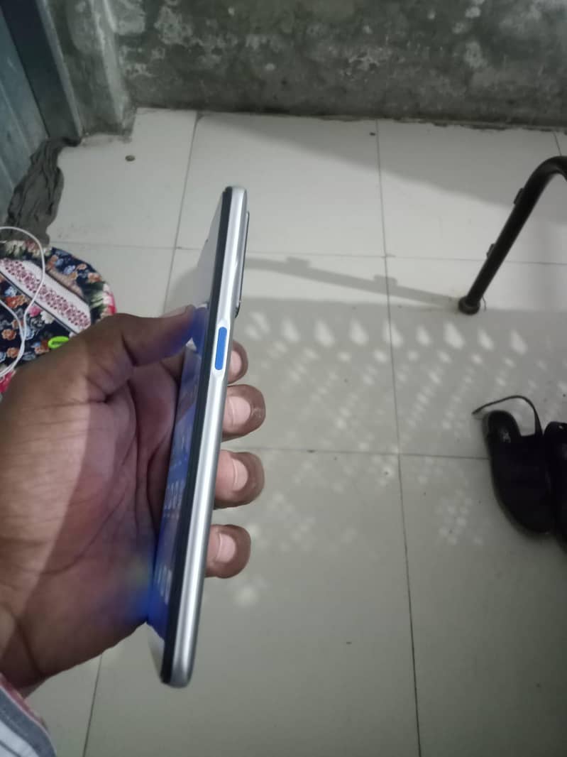 OPPO A16 3