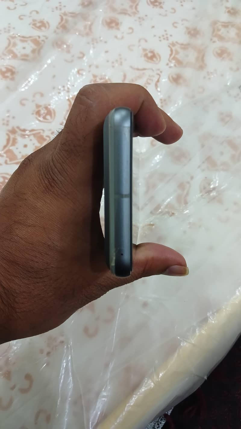 Google Pixel 8 10