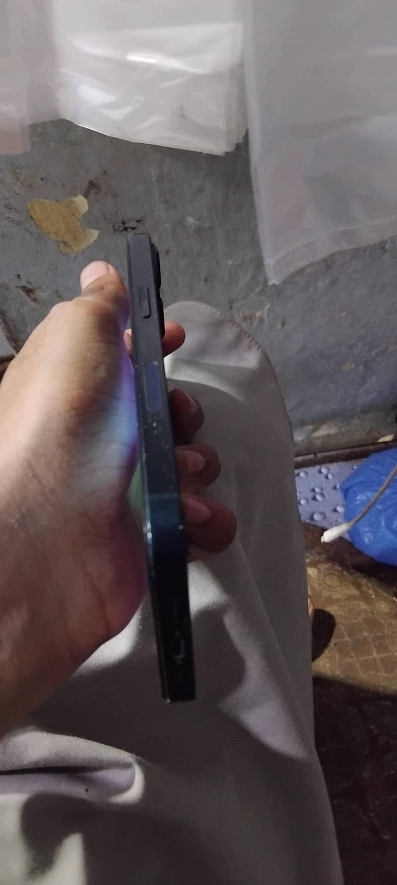Apple iPhone 13 1
