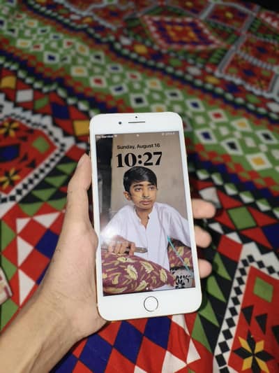 Apple iPhone 8 Plus