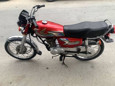 Honda CG125 2023 (Hyderabad Number] (Transfer Mandatory)