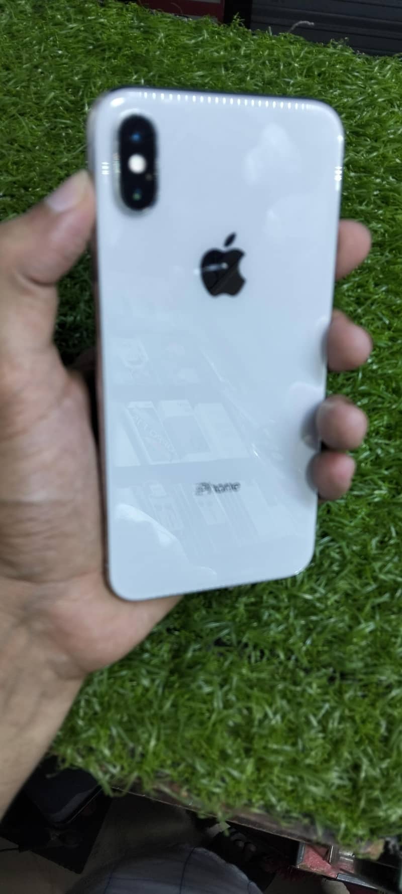 Apple iPhone X 0