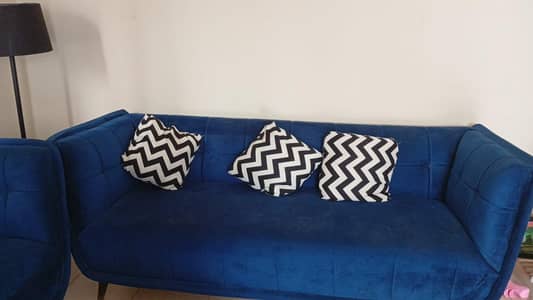 sofa set with table