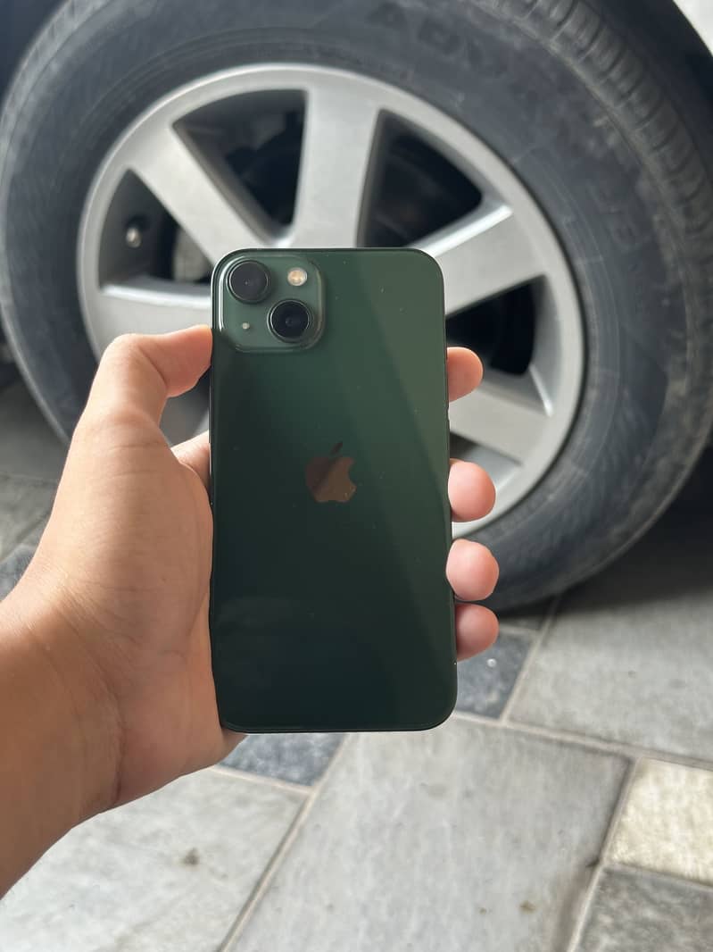 Apple iPhone 13 3
