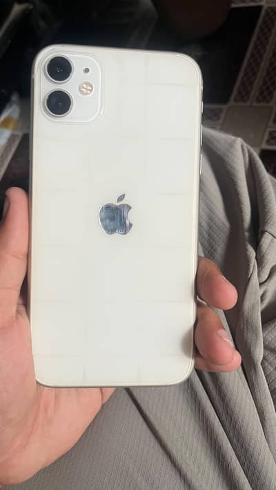 Apple iPhone 11