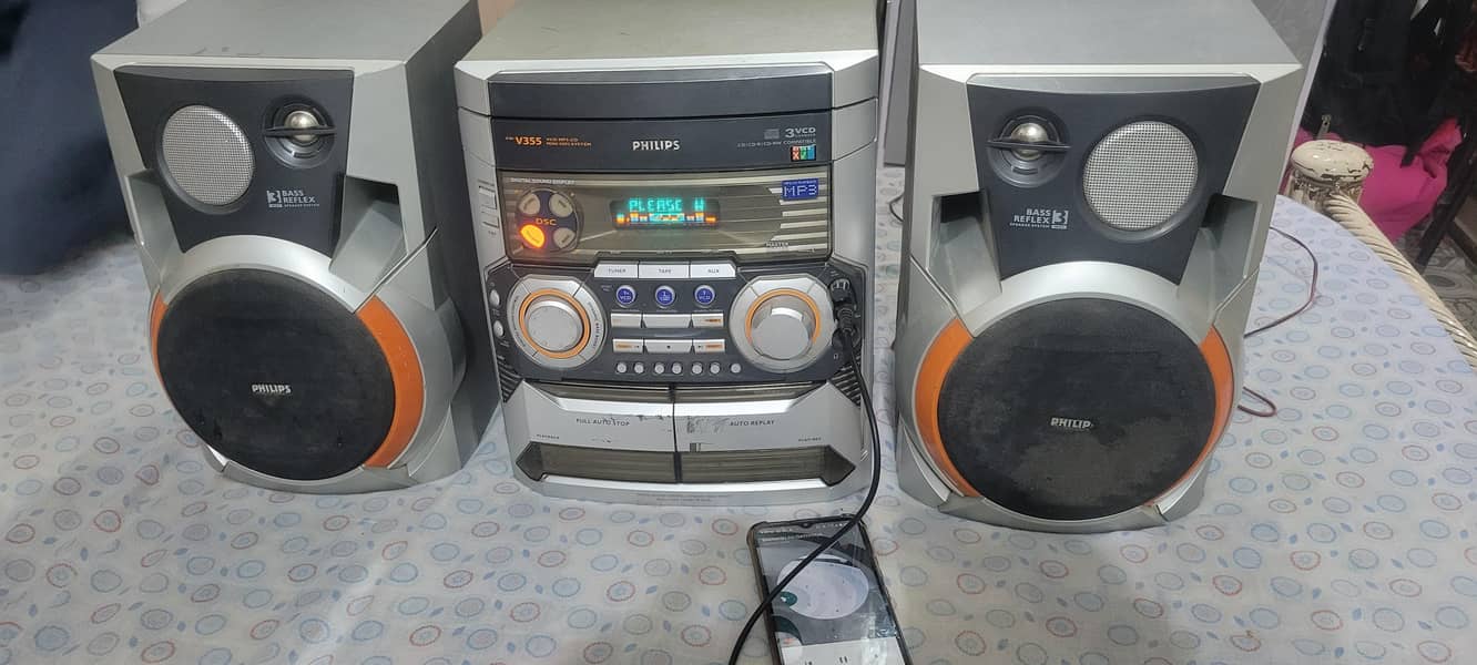 Phillips sound system 2