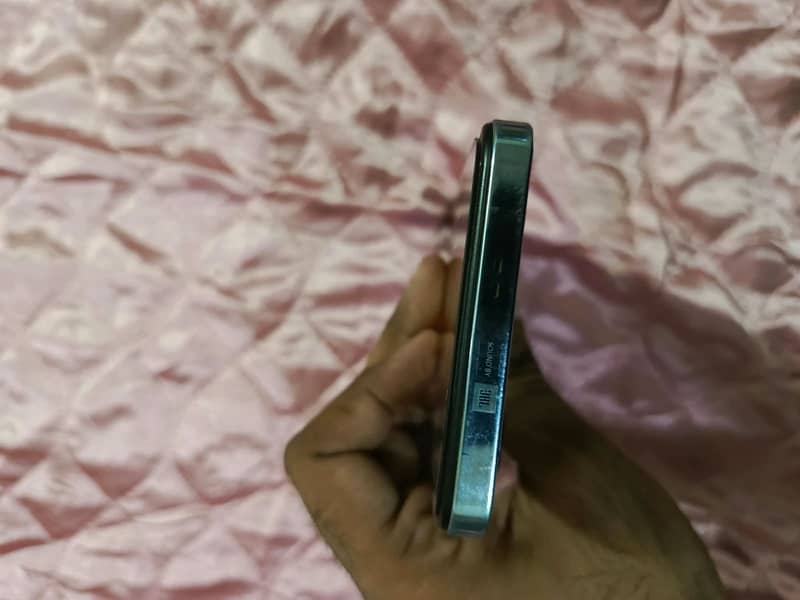 Infinix Note 30 5
