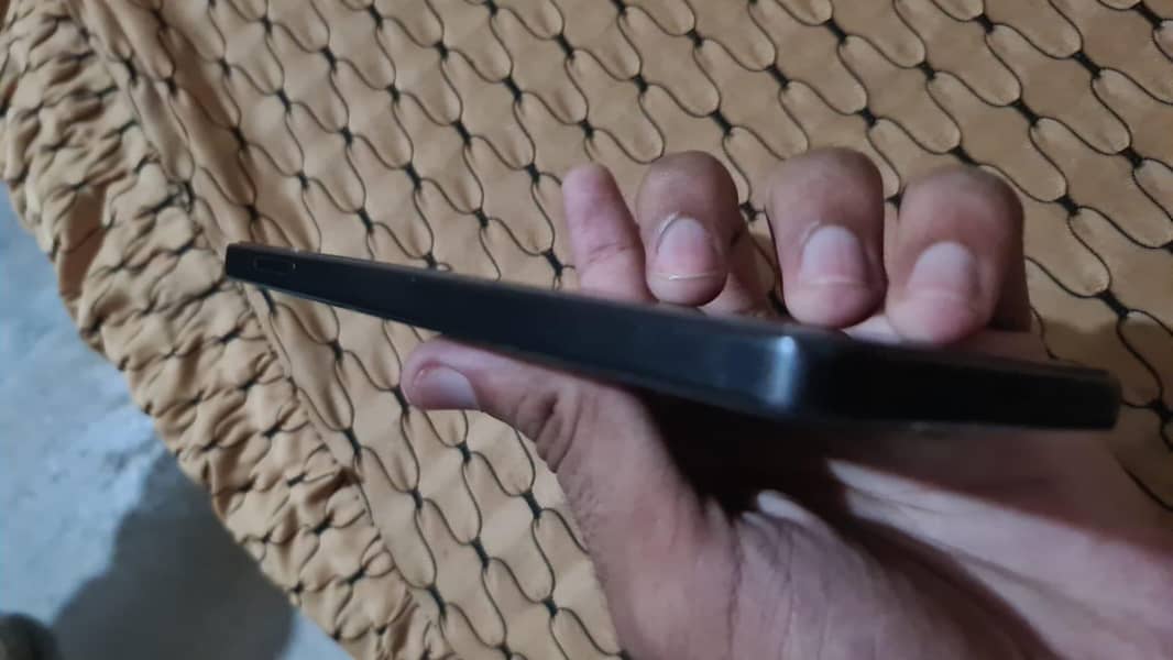 Redmi note 13 pro 4