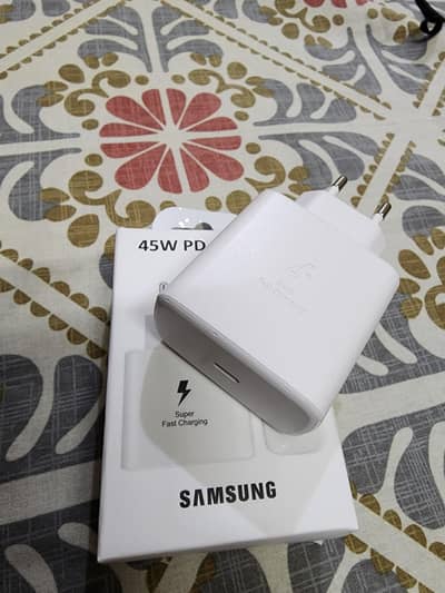 Samsung C-Type Adapter for sale (fast charging 2.0)