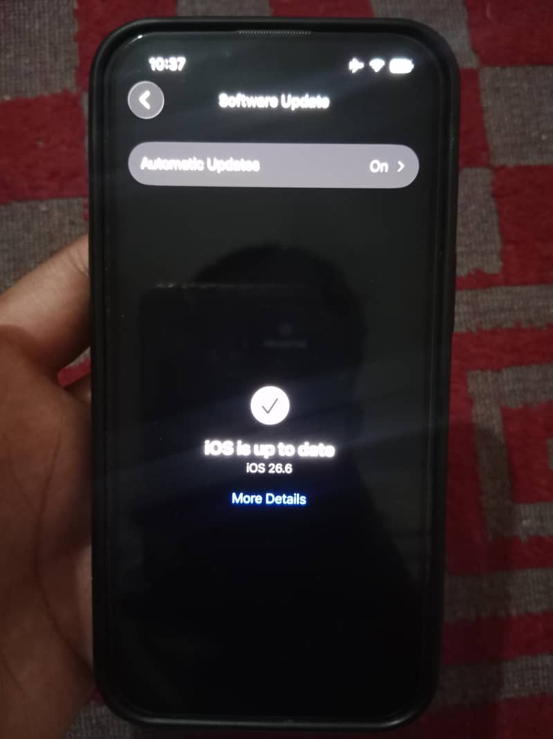Apple iPhone 13 4
