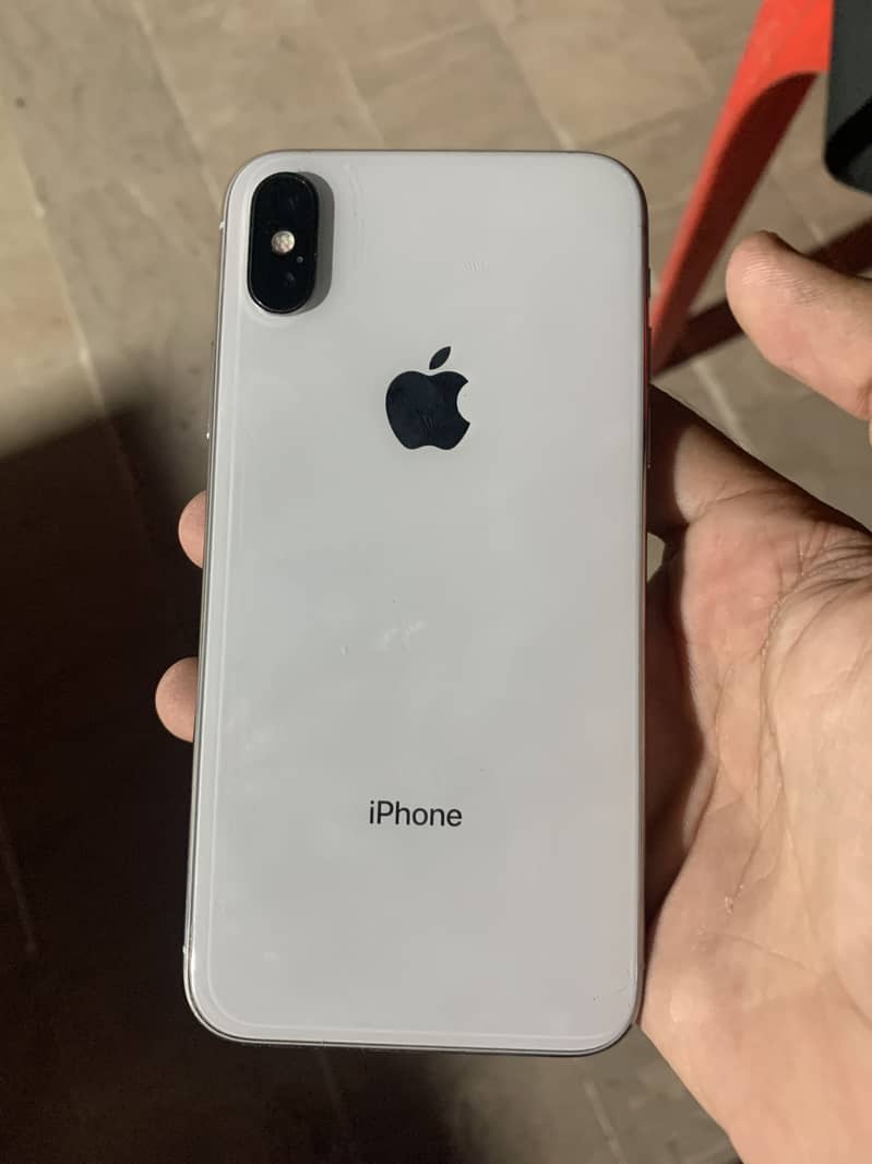 iPhone X 3