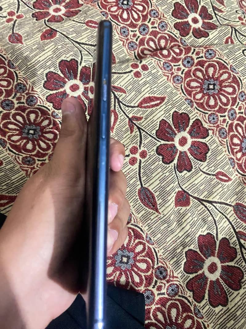 One Plus 7T Pro 3