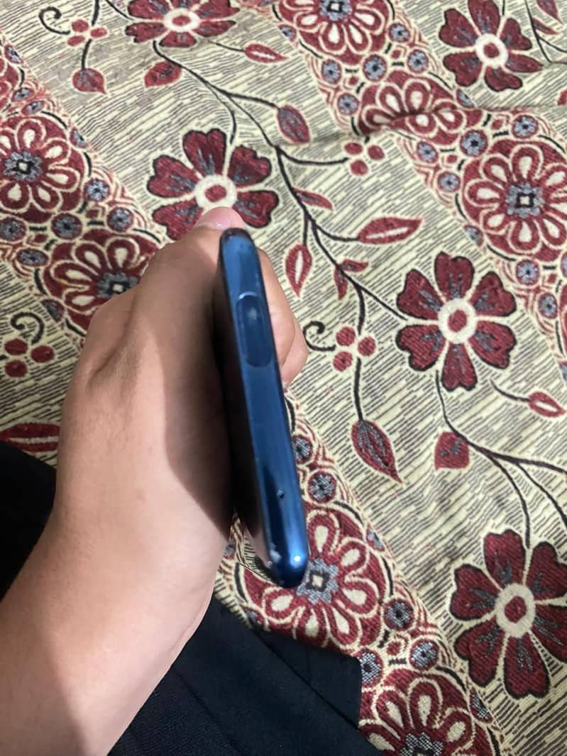 One Plus 7T Pro 5