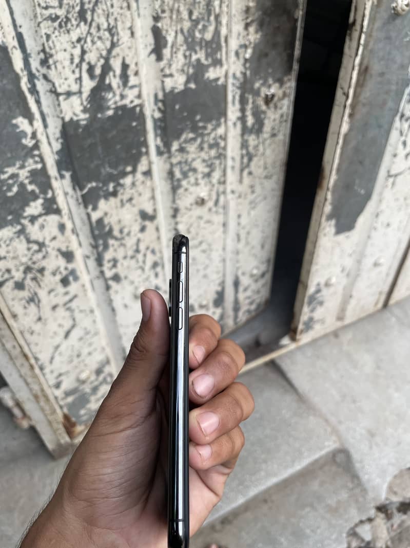 Apple iPhone X 8