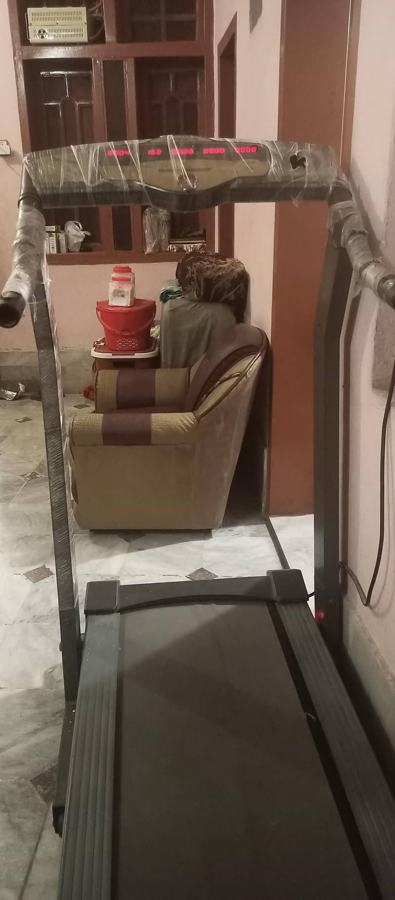 Electric Treadmill 1