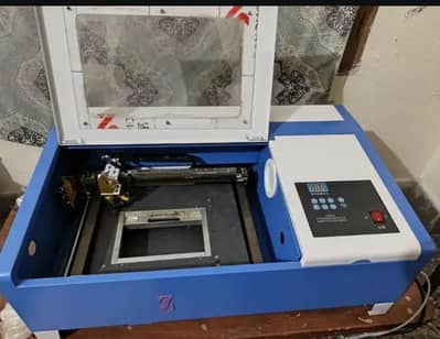 LASER CUTTING AND ENGRAVING MACHINE