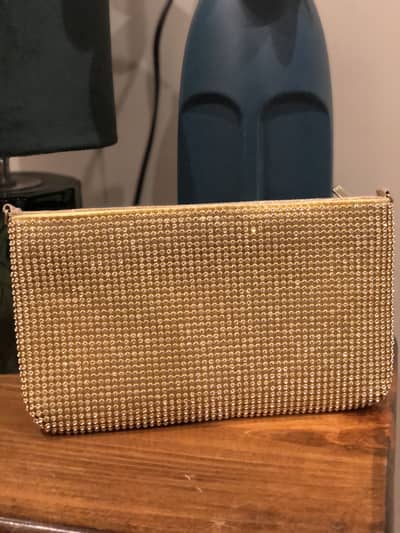 Golden clutch
