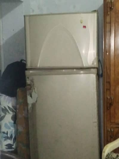 Dawlance fridge