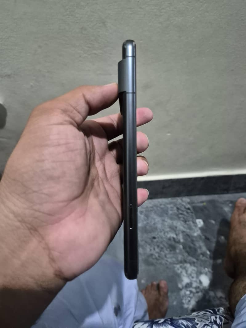 Google Pixel 8 Pro 7