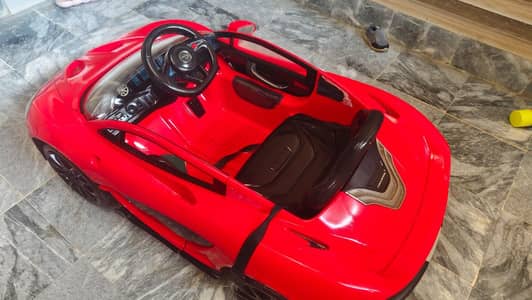 this car is without battery you just have to install new battery