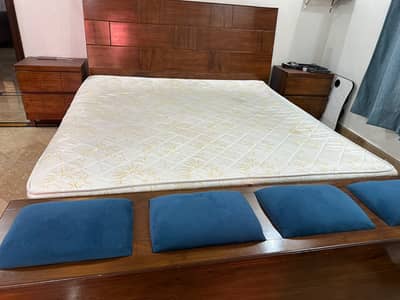 King Sized Bed for Sale