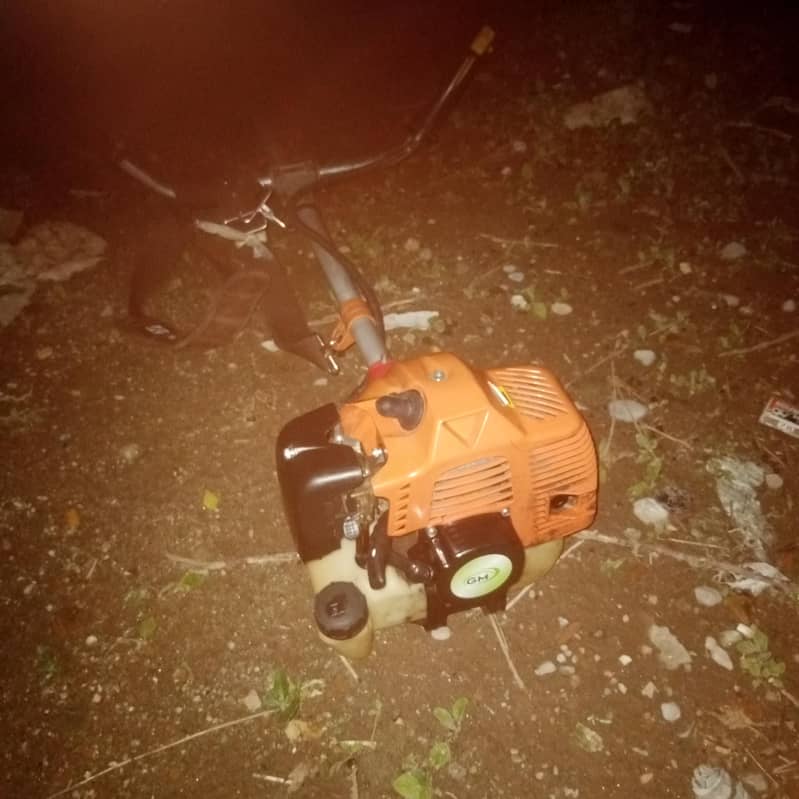 grass cutter machine 2 stroke 3